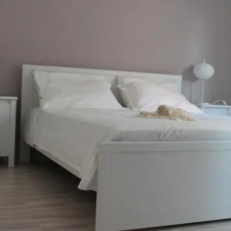 Aurora Marina Guest house